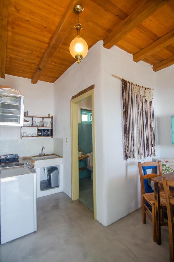 Dimitrakis Guesthouse Donoussa Extérieur photo